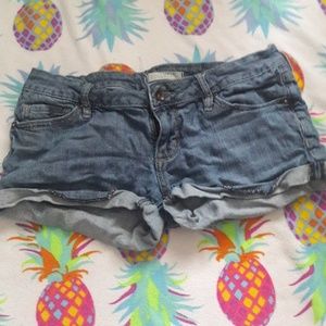 Bullhead jean shorts